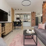 Riverview Bridge & Epapartamenty Apartment *