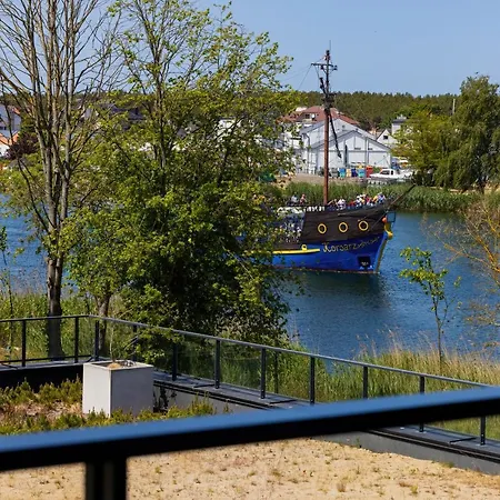 Apartment Riverview Bridge & Epapartamenty Dziwnow
