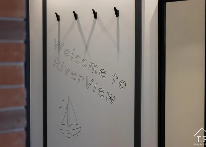 Riverview Bridge & Epapartamenty Apartmán