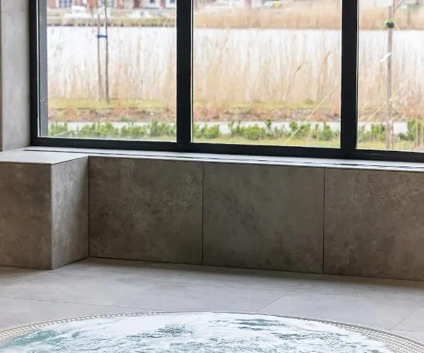 Riverview Bridge & Epapartamenty *